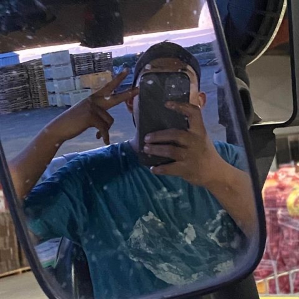 Meet your Posher, Juan